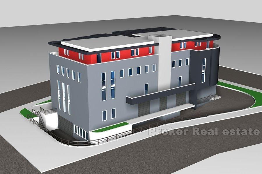 Terreno edificabile a fini commerciali, in vendita