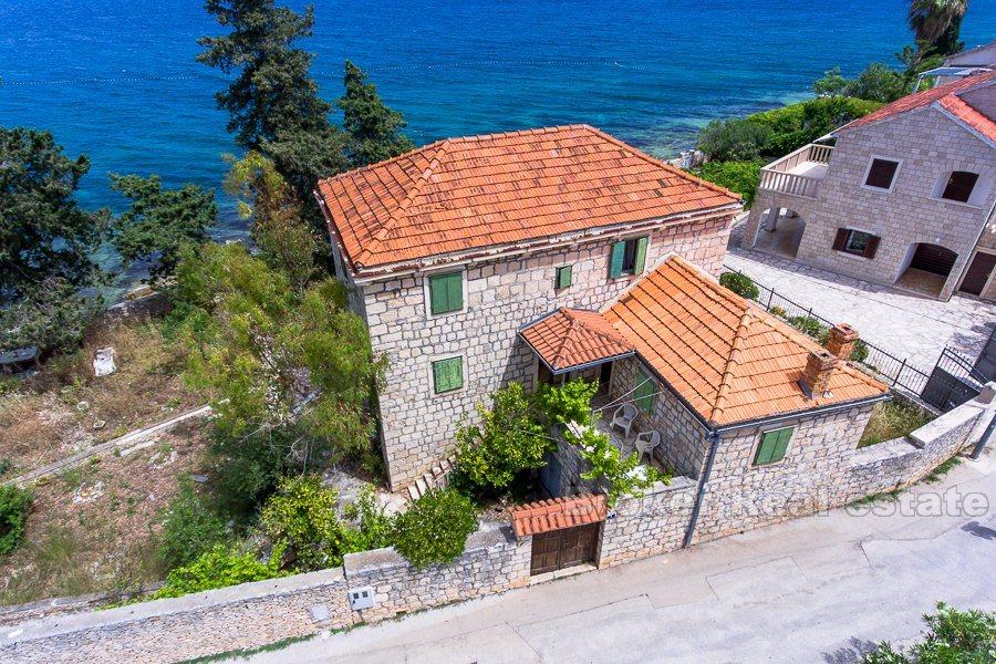 Charming old stone villa first row to the sea