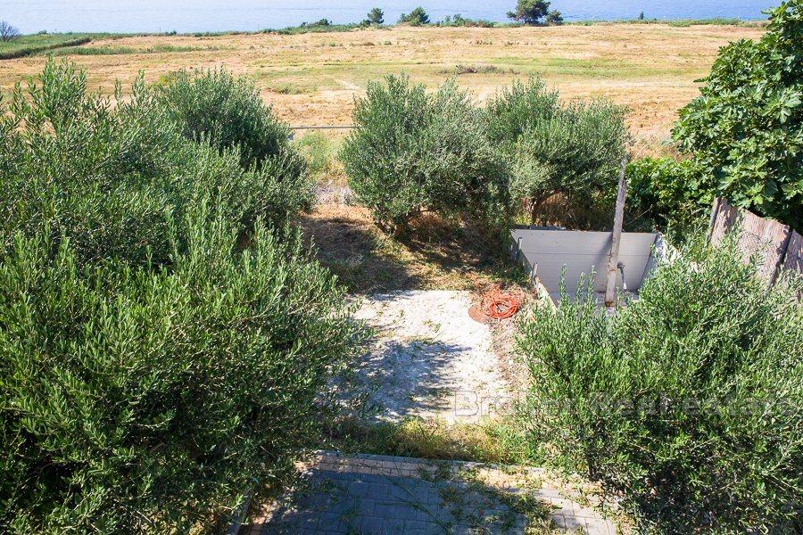 Uferdige enetasjes hus (Znjan), til salgs