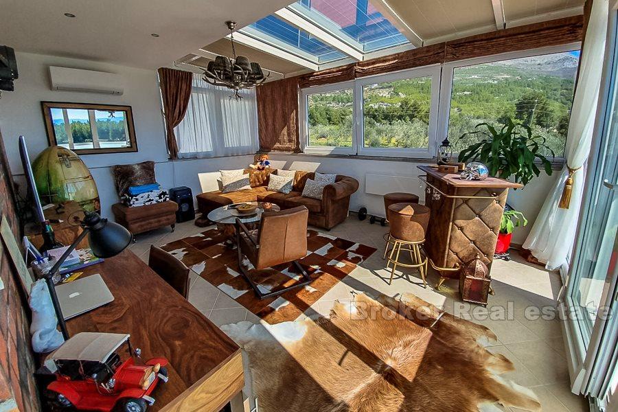 Appartamento moderno con vista mare