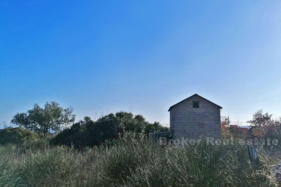 Terrain constructible à Kastela à vendre