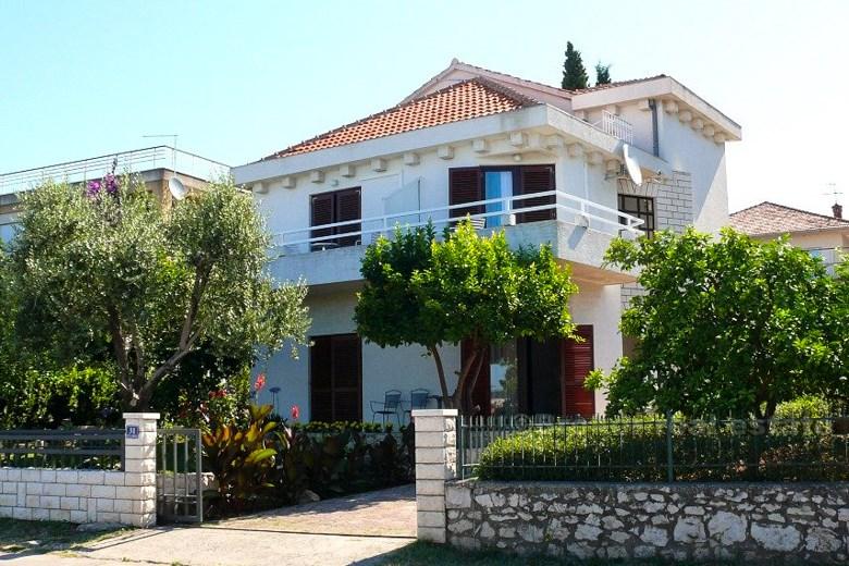 Maison / villa, première rangée de la mer