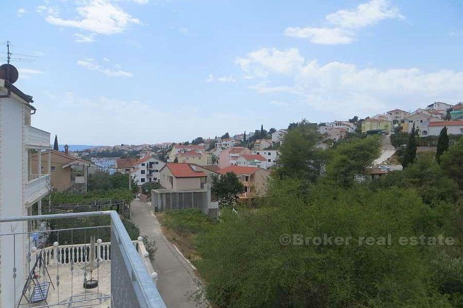 Dům / Vila / Apartmán, moderně zařízený bazénem, k prodeji