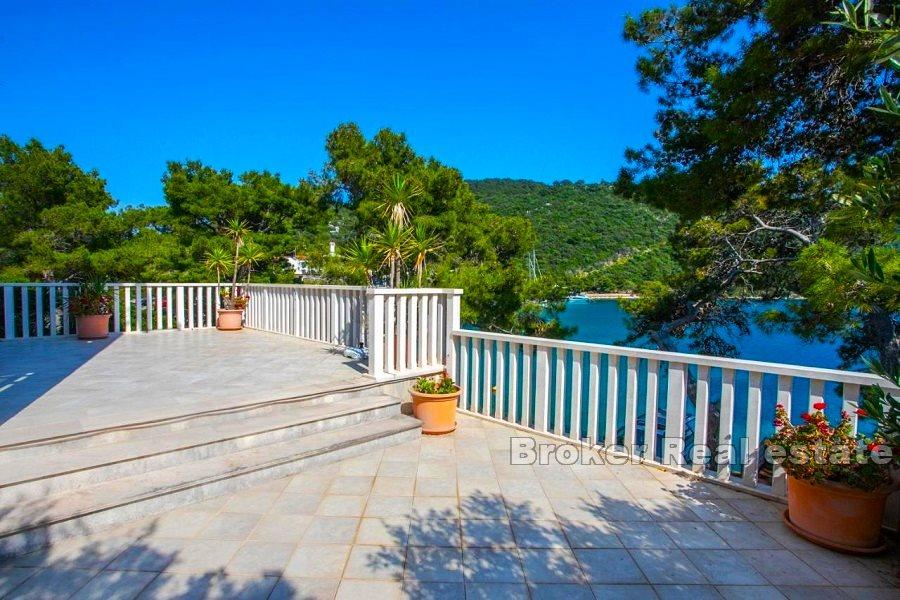 Dům v první řadě k moři