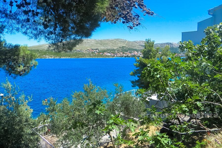 Hus / Villa i første rad til sjø, til salgs