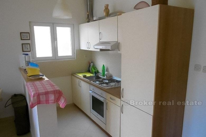 Hus / Villa på øya Korcula første rad til sjøen, for salg