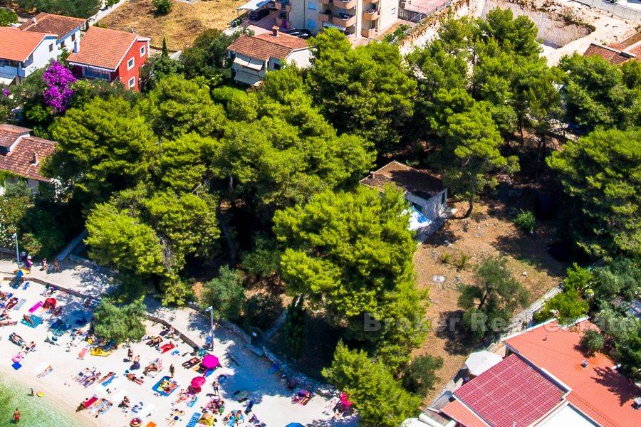 Terreno edificabile in prima fila al mare