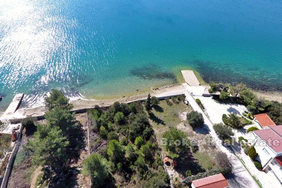 Terreno edificabile prima fila al mare