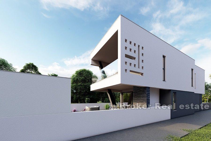 Villa en construction, première rangée à la mer