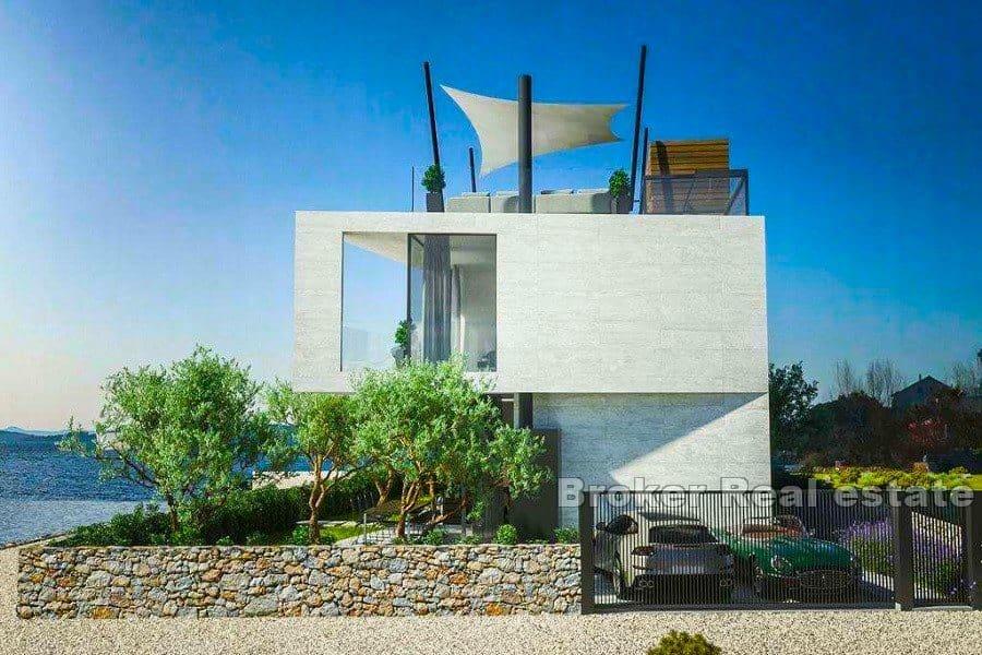 Villa de luxe au premier rang de la mer