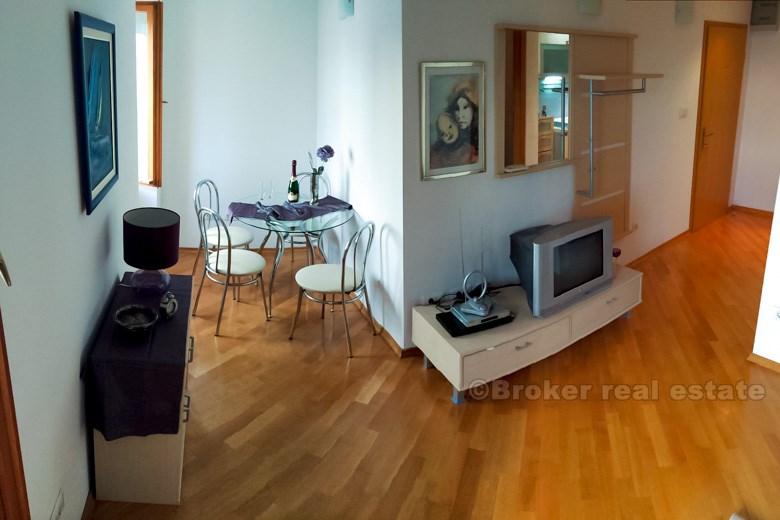 Apartmán ve Splitu, v centru města, u moře, na prodej