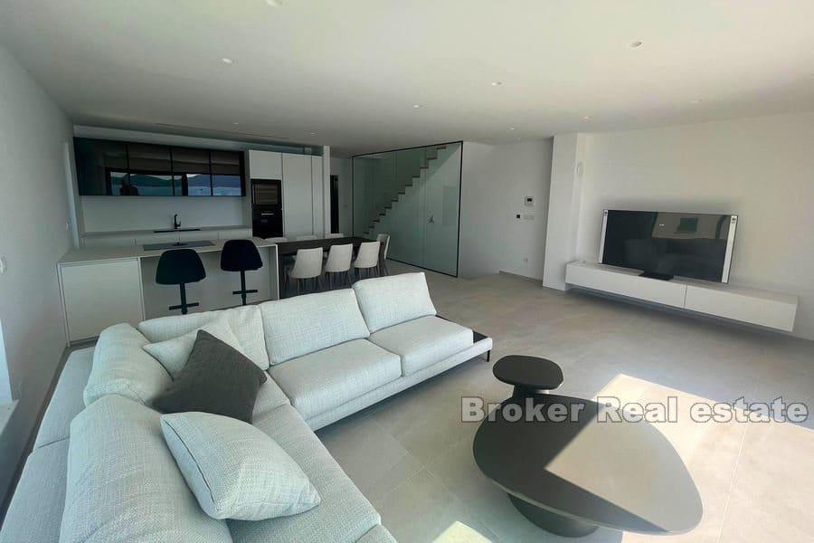 Luxuriöse Dreizimmerwohnung am Meer