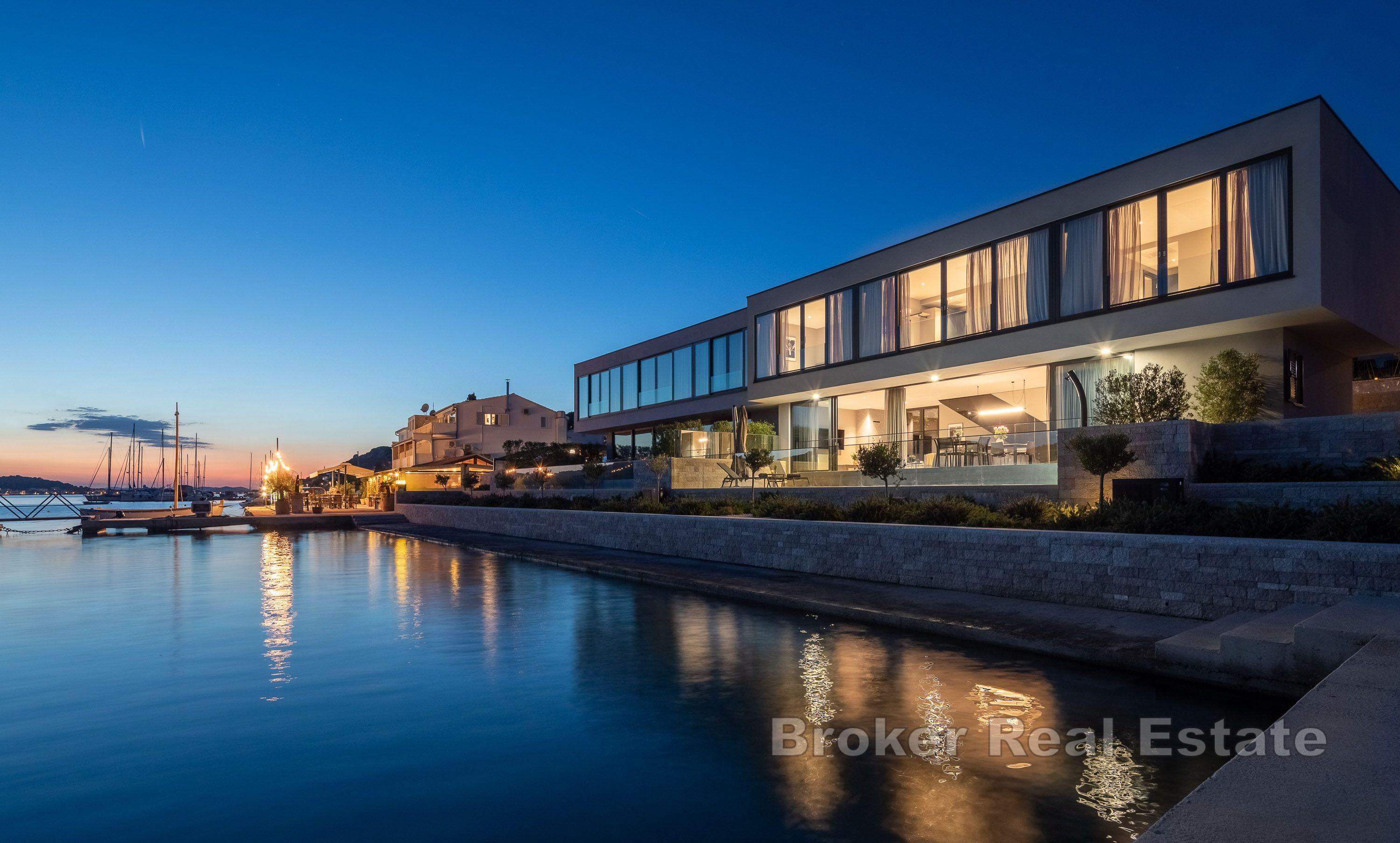 Nuova villa al mare