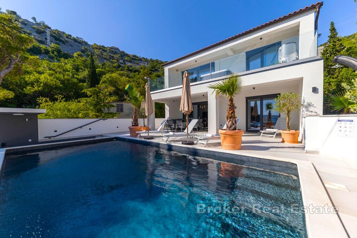 Villa esclusiva sul mare con posto barca