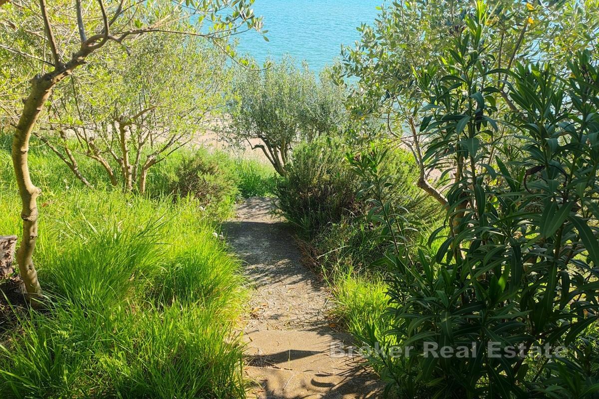 Terreno edificabile in riva al mare