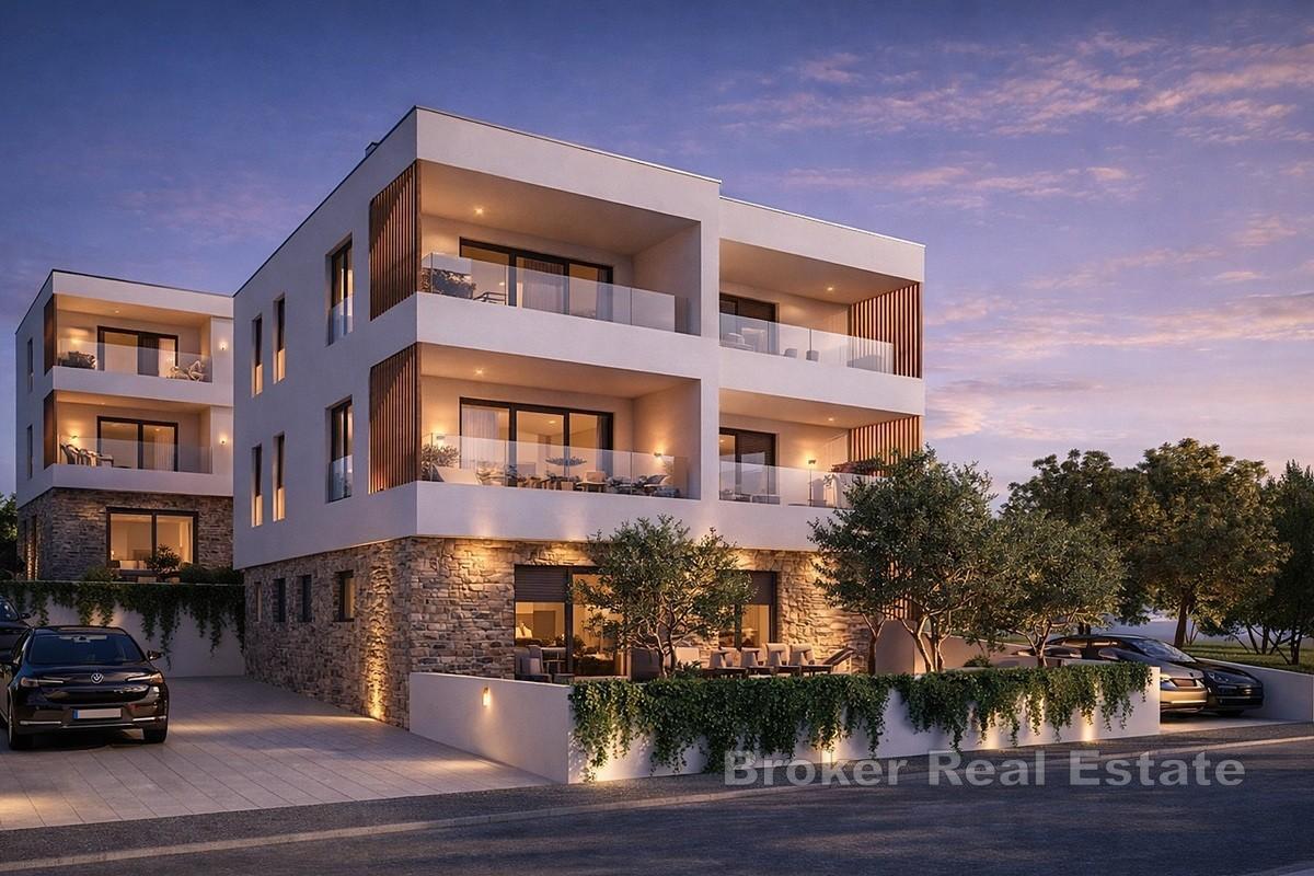 Moderní apartmány u moře a pláže