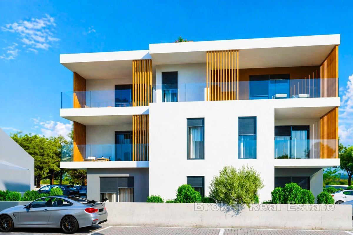 Neue Wohnung mit Dachterrasse
