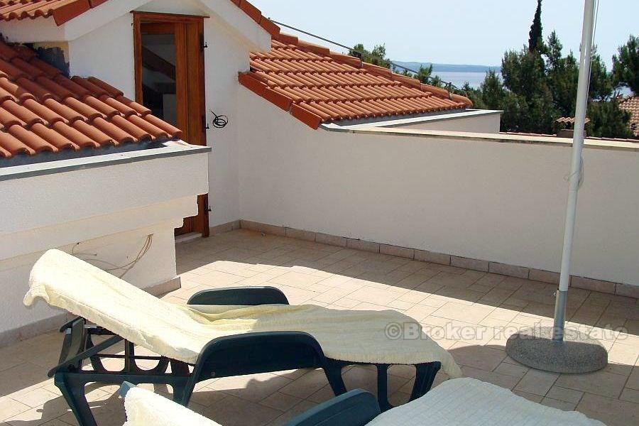 Maison / Villa à Split à Elite, près de la plage, à vendre
