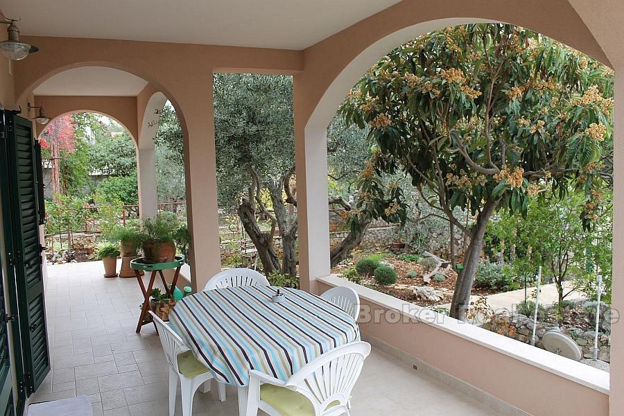 Dům / Villa, Rodinný dům 50 m od moře, na prodej