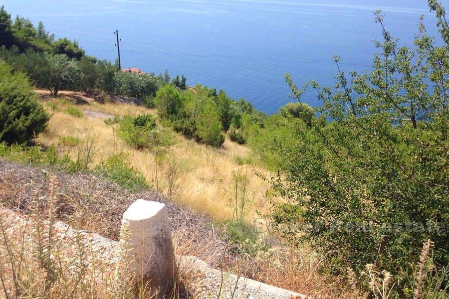Terreno, edifici terreno che si affaccia sul mare