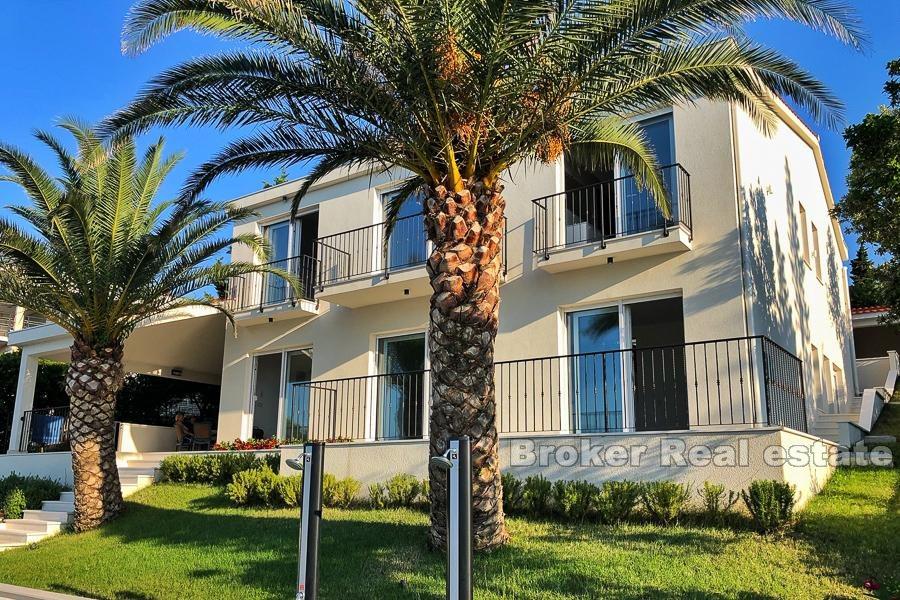 Moderne Villa mit Pool