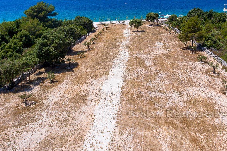 Terreno edificabile con vista mare