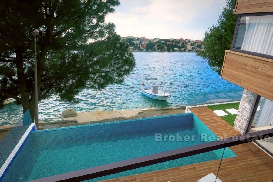 villa de luxe moderne à vendre