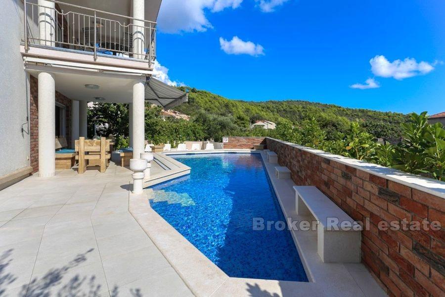 Villa with pool