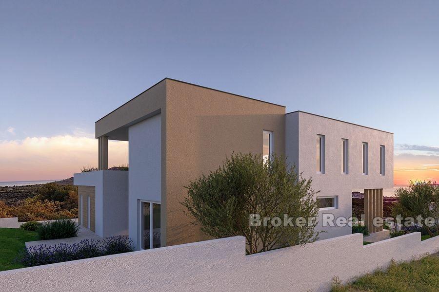 Villa de luxe en construction, avec vue sur la mer