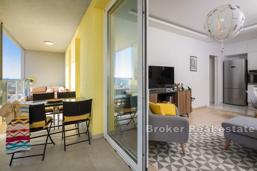 Trstenik, appartamento con due camere da letto con vista mare