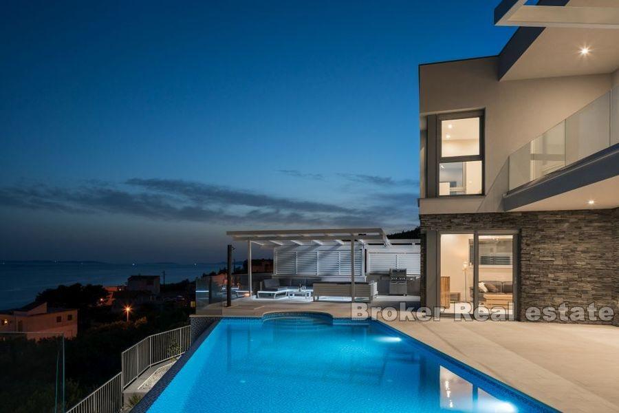 Villa mit offenem Meerblick