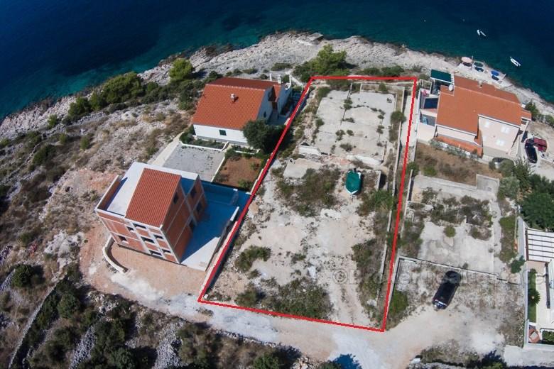 Parcelle de construction Attractive, première rangée de la mer