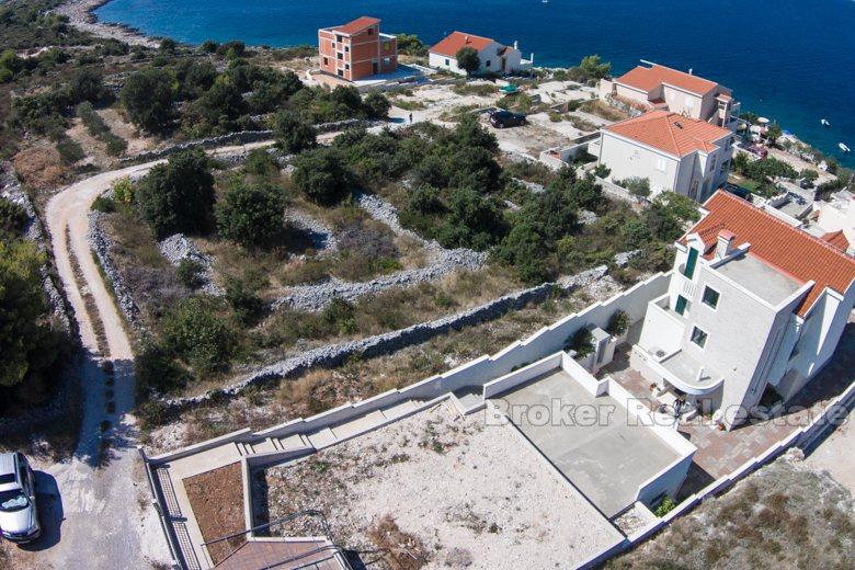 Building land plot, 3rd row to the sea