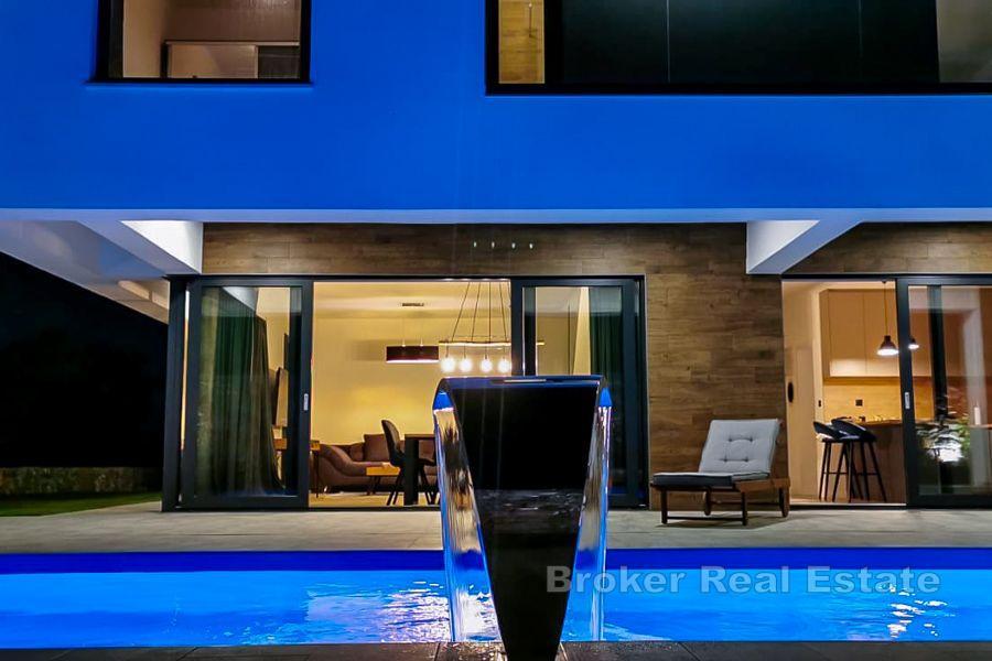 Lyxig villa med pool