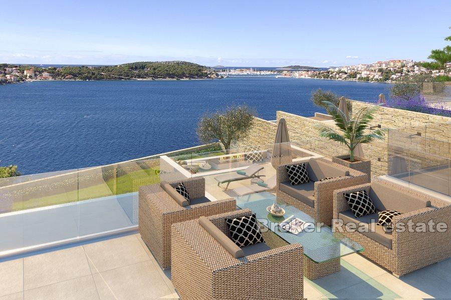 Moderne Villa mit Meerblick