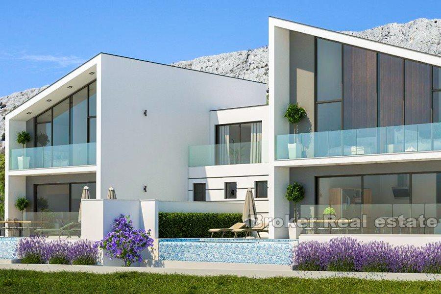 Semi-detached villa with sea views, under construction