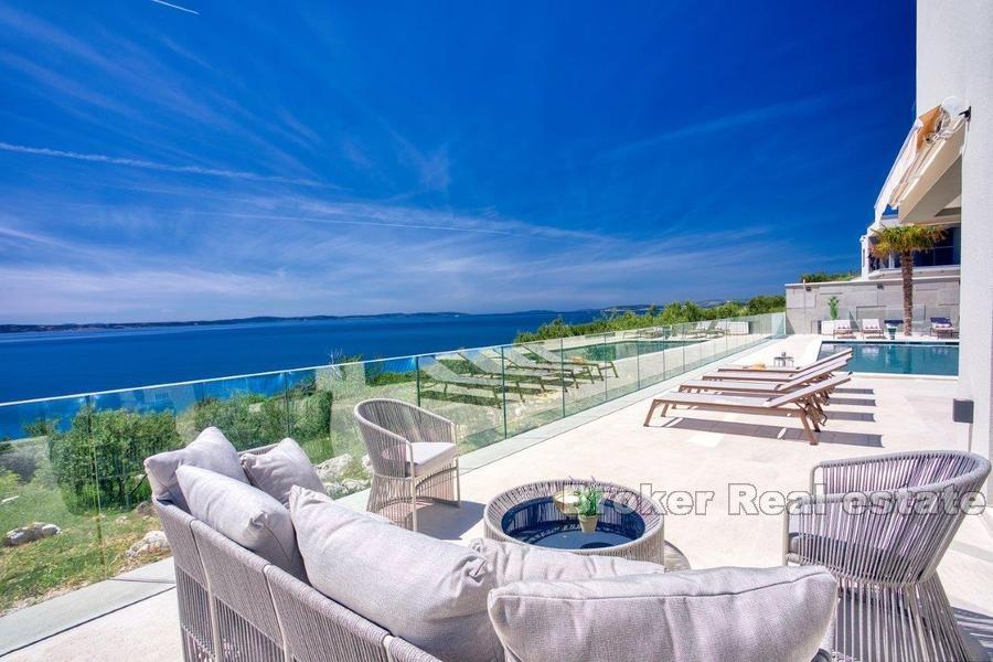 Lyxvilla med pool