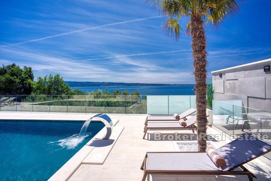Lyxvilla med pool