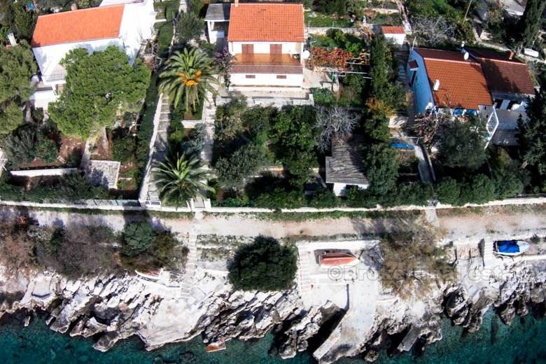 Maison / villa, de style méditerranéen, la première rangée de la mer