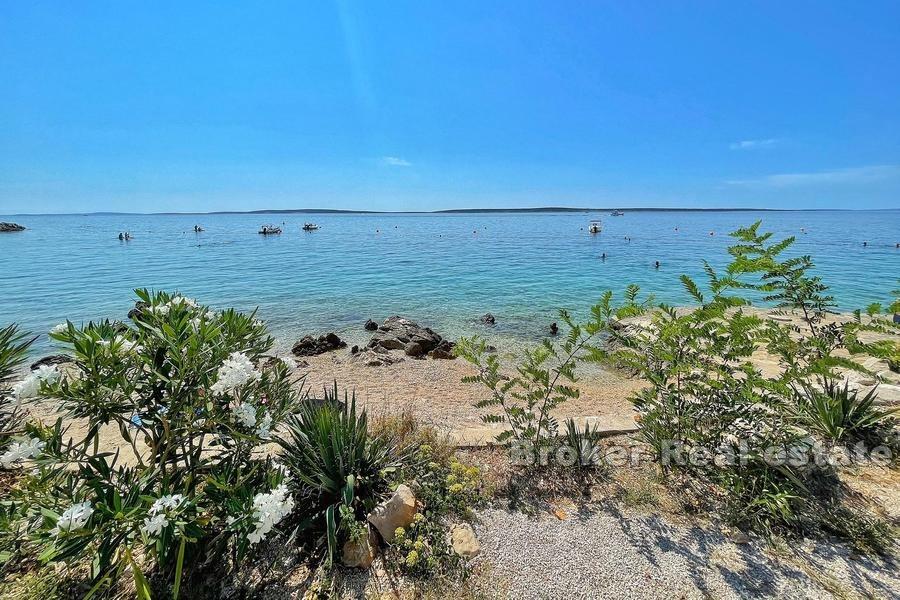 Penthouse de luxe au premier rang de la mer