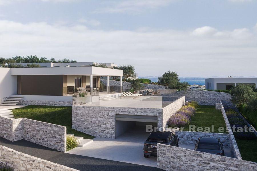 Attractive villa with pool