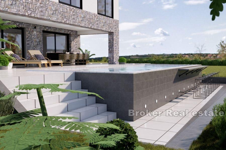 Luxusvilla mit Pool und Meerblick