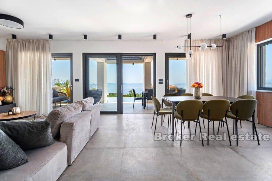 Moderne Villa mit Pool