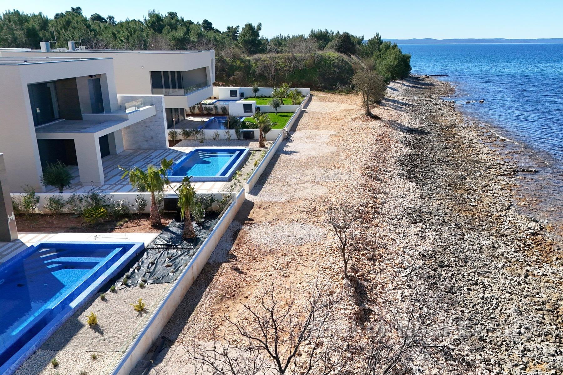 Attraktive Villa mit wunderschönem Blick auf das Meer