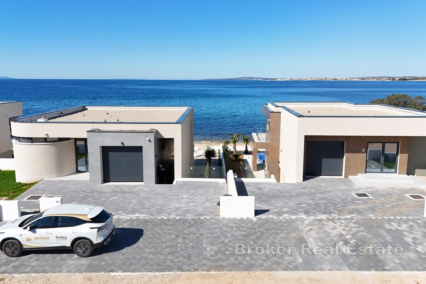Villa d'exception au premier rang de la mer