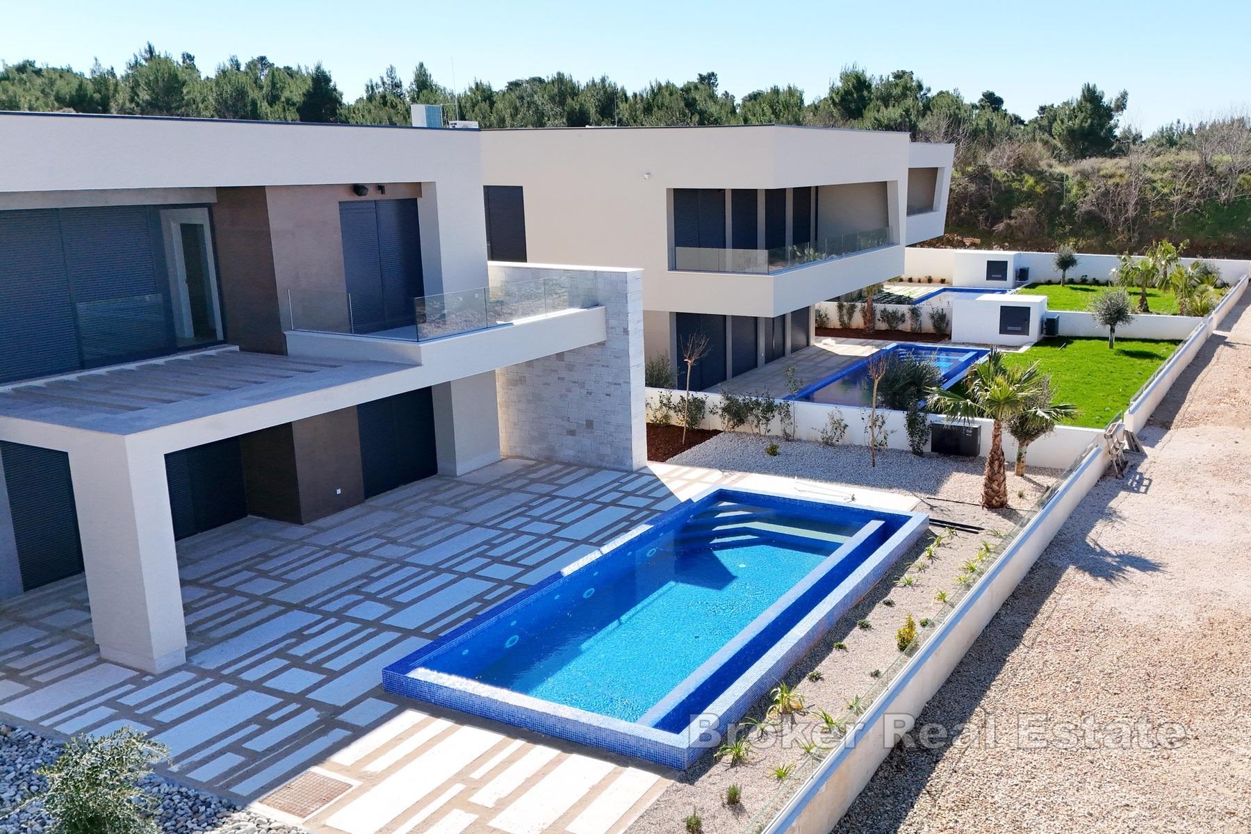 Villa d'exception au premier rang de la mer