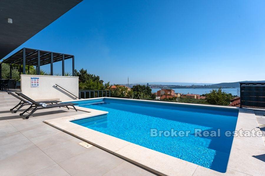 Newly built villa with sea view