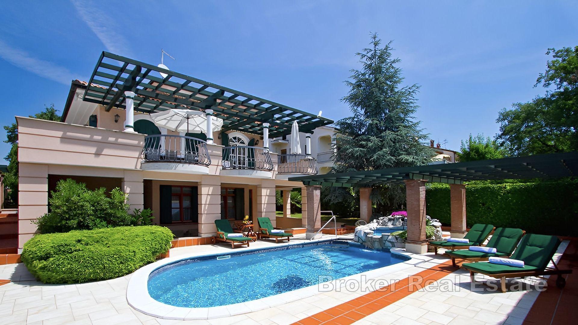 Luxushaus mit Swimmingpool