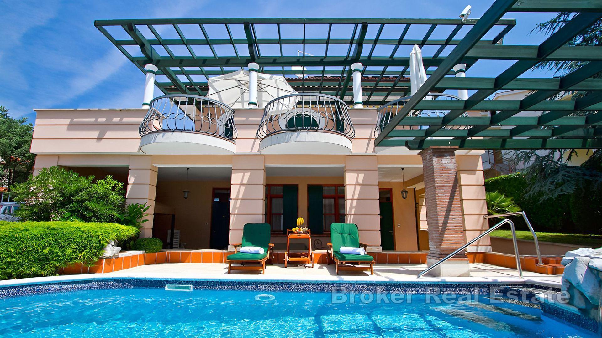 Luxushaus mit Swimmingpool
