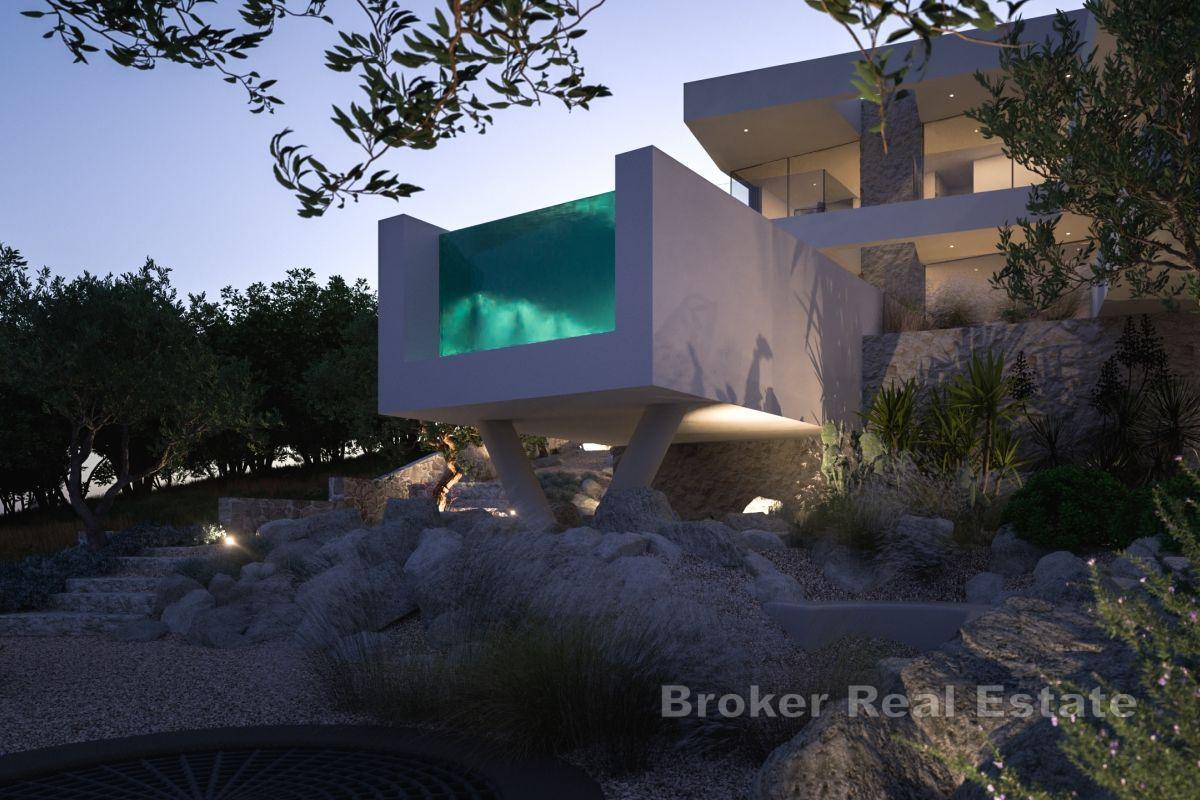 Terreno edificabile con progetto per la realizzazione di una villa con vista mare